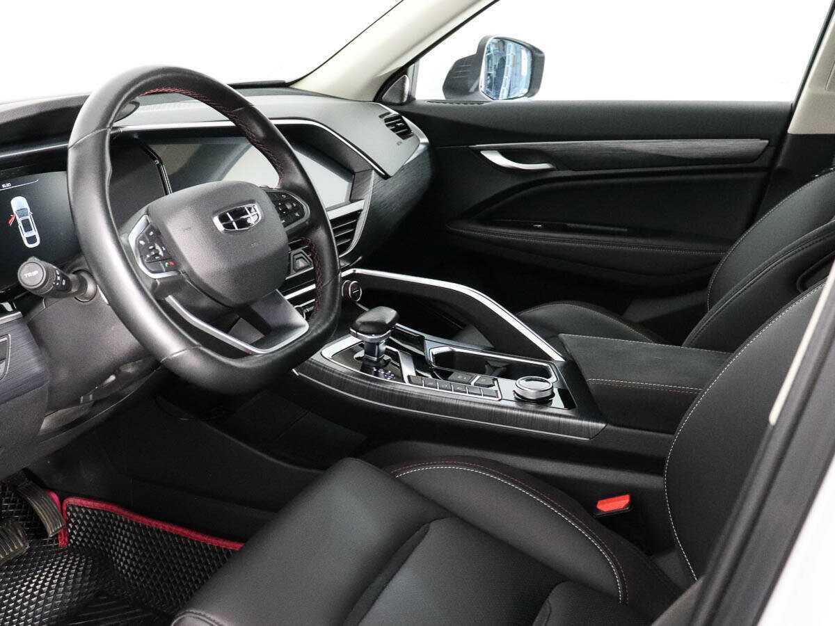 Купить Geely Tugella с пробегом. Фото: #10