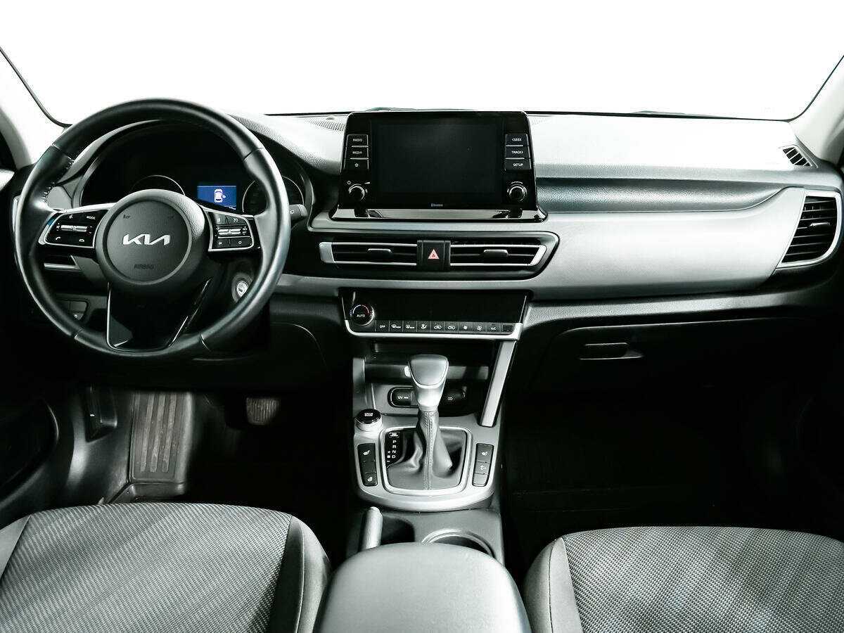 Купить Kia Seltos с пробегом. Фото: #10