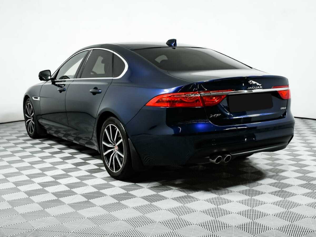 Купить Jaguar XF с пробегом. Фото: #6