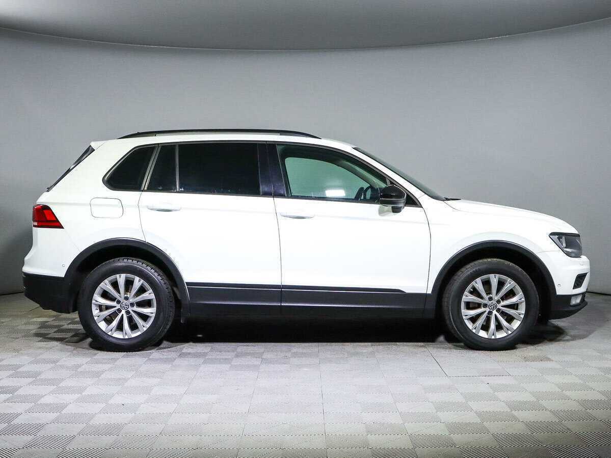 Купить Volkswagen Tiguan с пробегом. Фото: #3