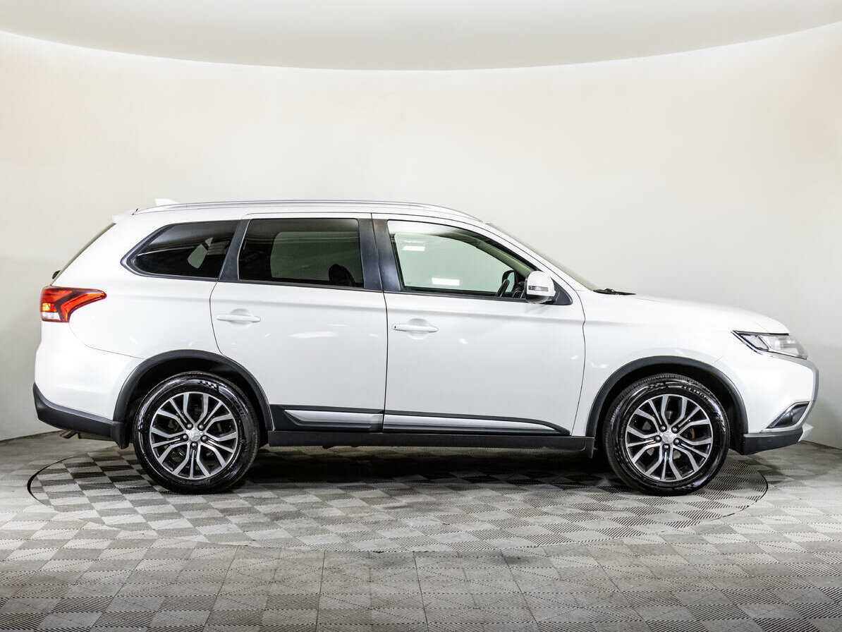 Продажа Б/У Митсубиши Оутлэндер. Фото: #3