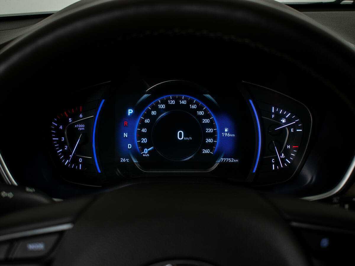 Купить Hyundai Santa Fe с пробегом. Фото: #11