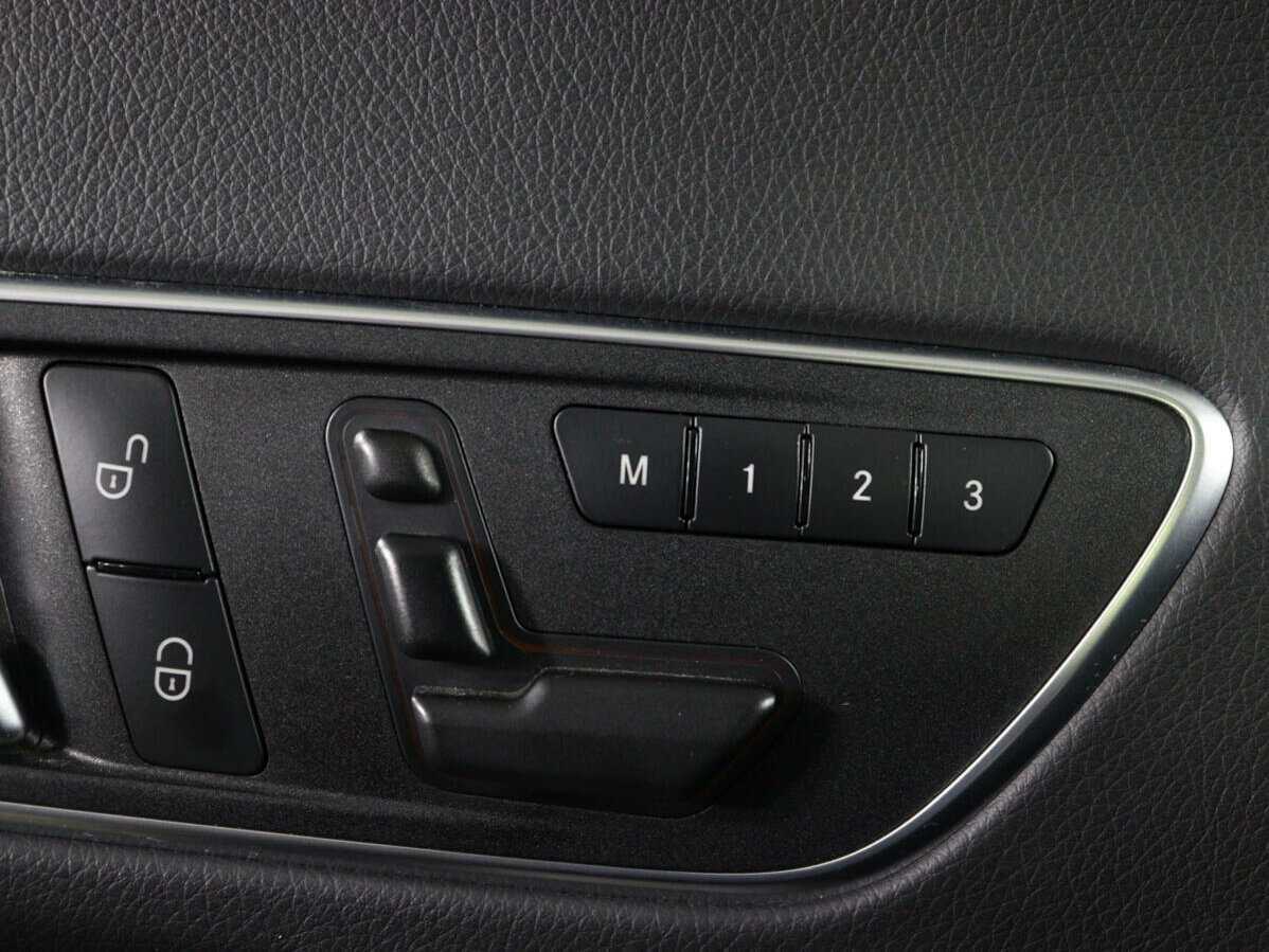 Купить Mercedes-Benz CLA с пробегом. Фото: #13