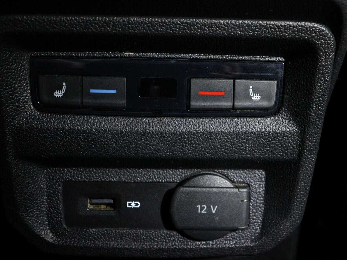 Купить Volkswagen Tiguan с пробегом. Фото: #14