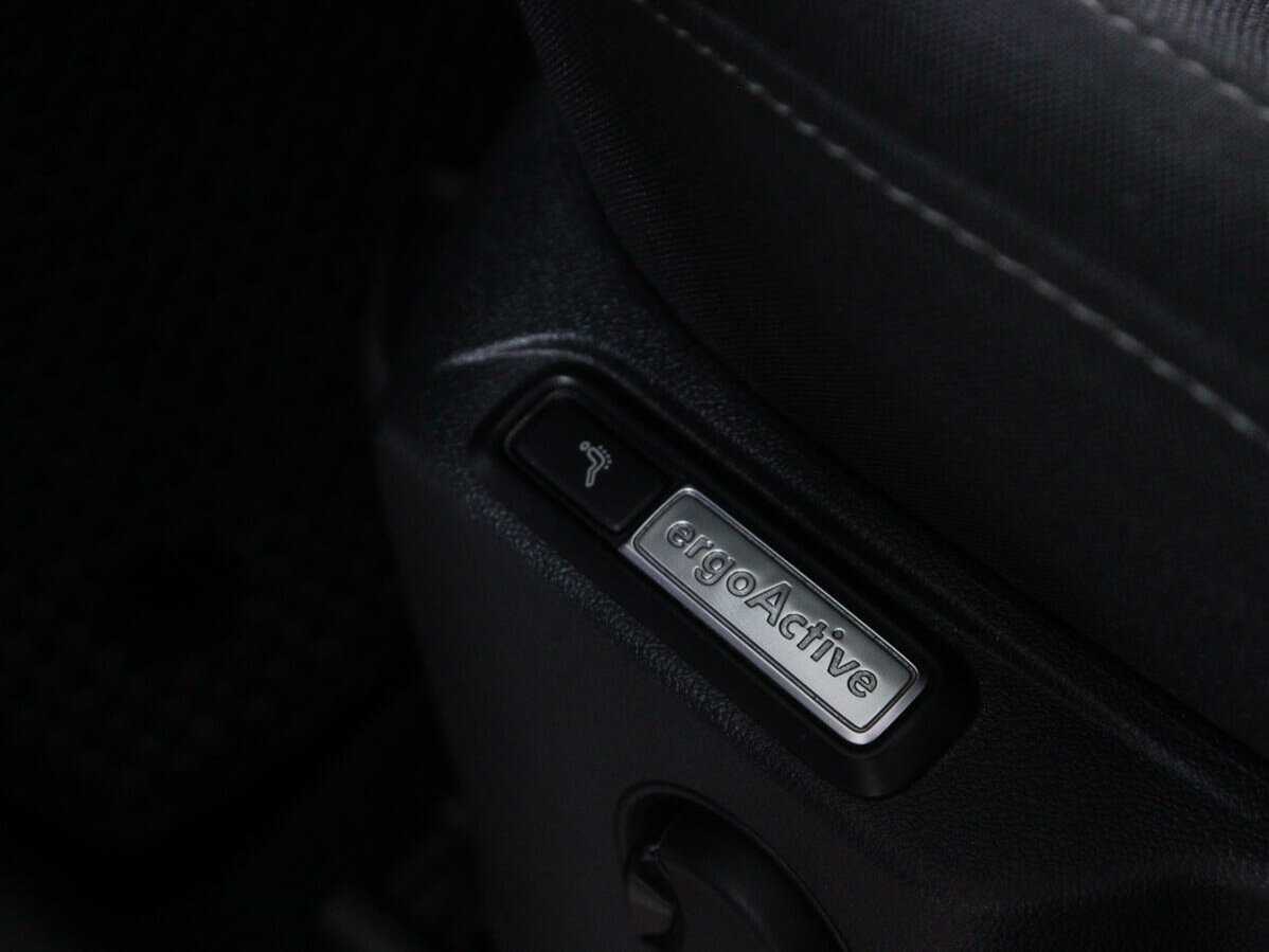 Купить Volkswagen Tiguan с пробегом. Фото: #16