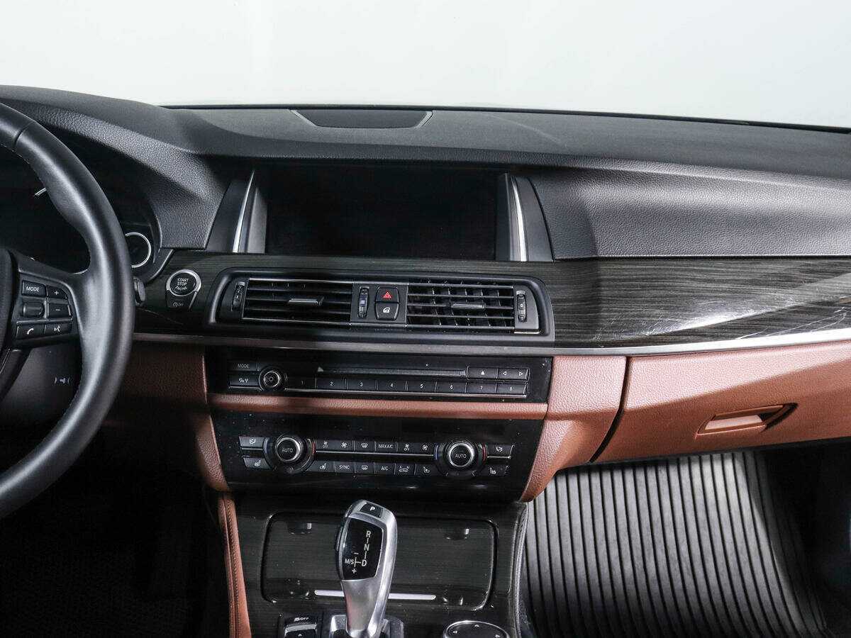 Купить BMW 5 серии с пробегом. Фото: #12