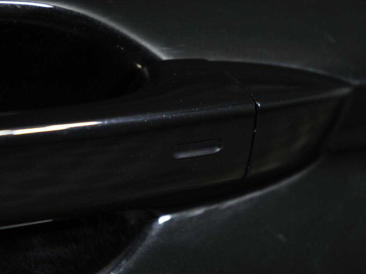 Купить Volkswagen Passat с пробегом. Фото: #14