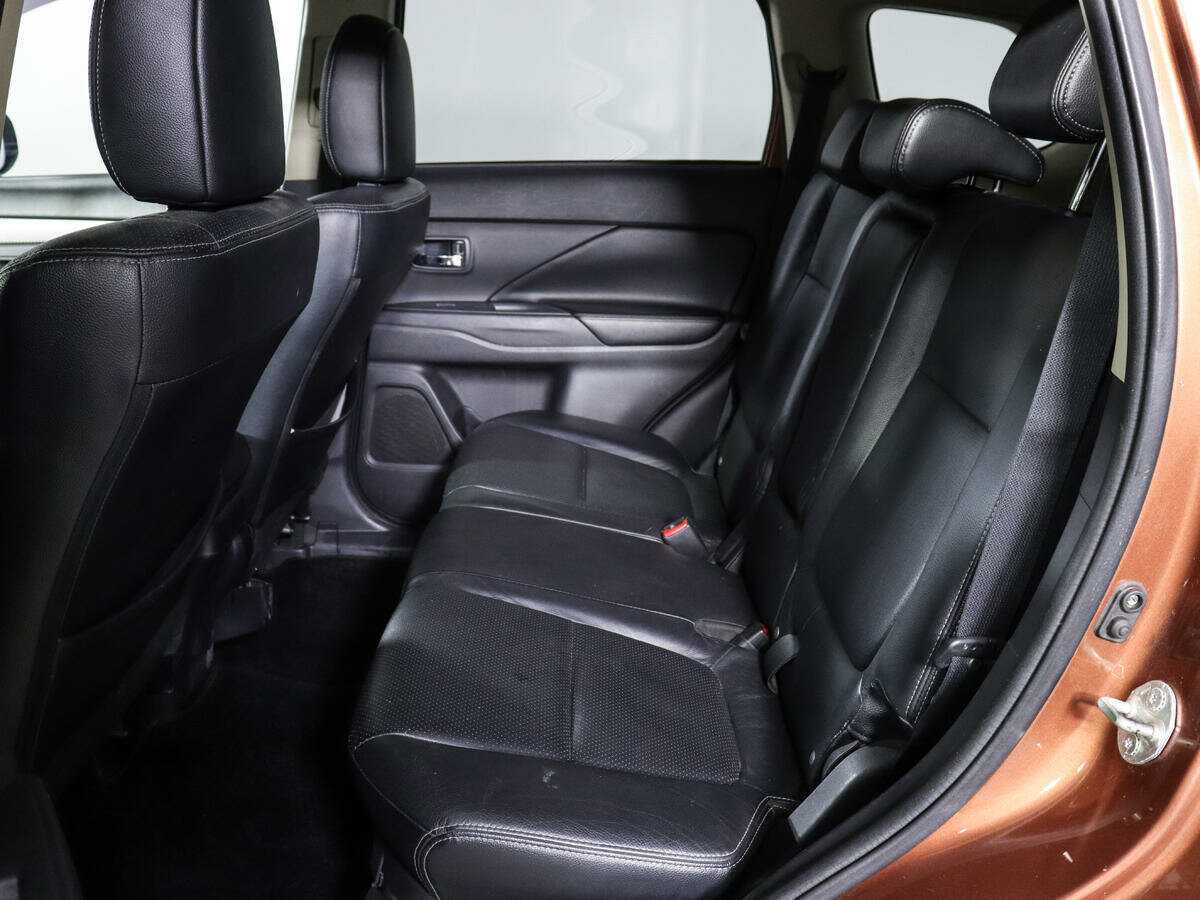 Продажа Б/У Митсубиши Оутлэндер. Фото: #8