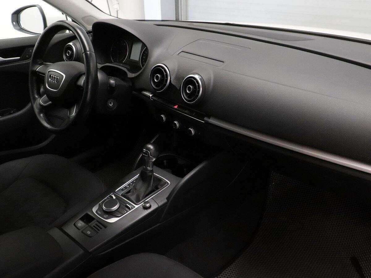 Купить Audi A3 с пробегом. Фото: #6
