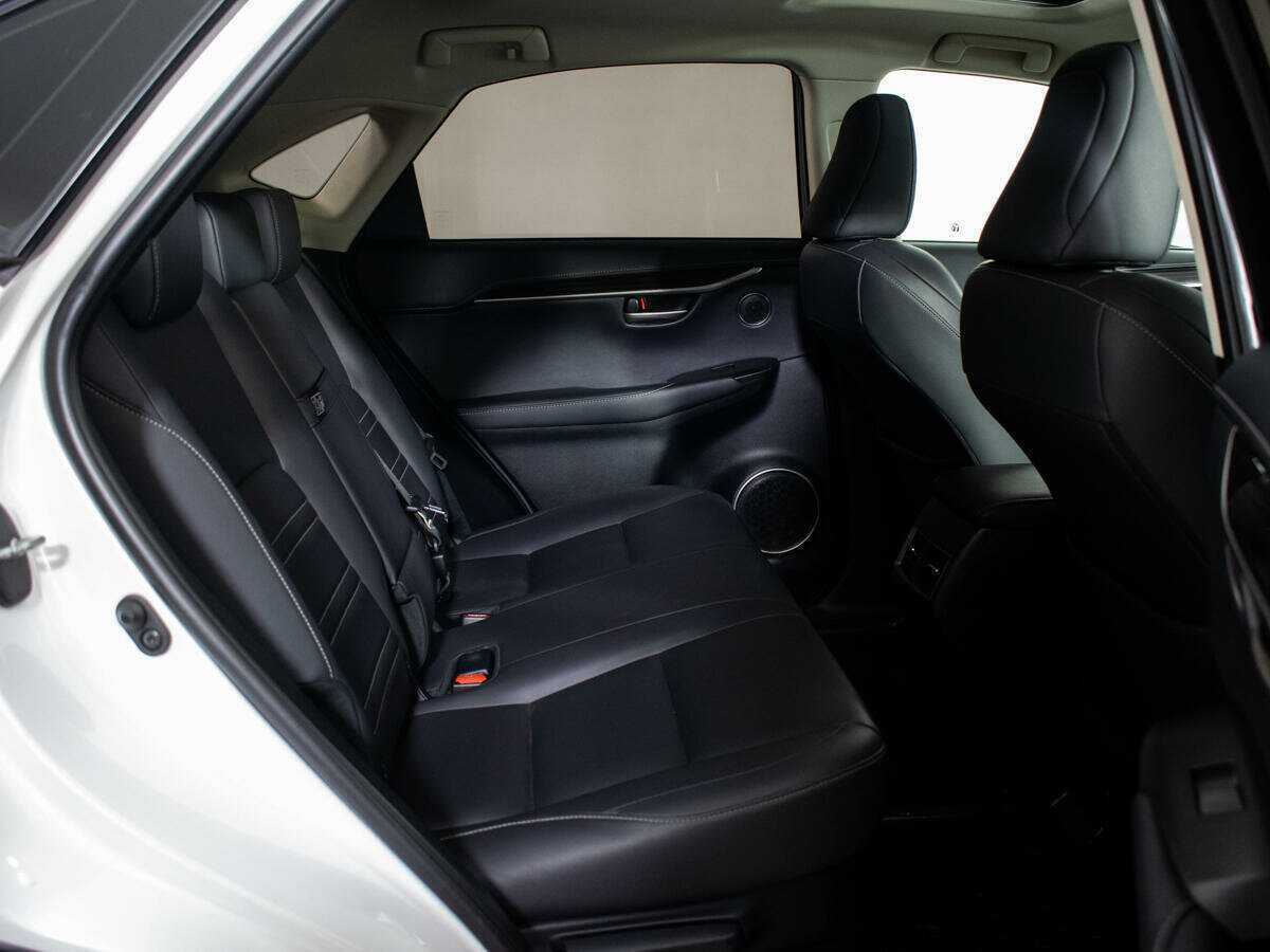 Купить Lexus NX с пробегом. Фото: #7