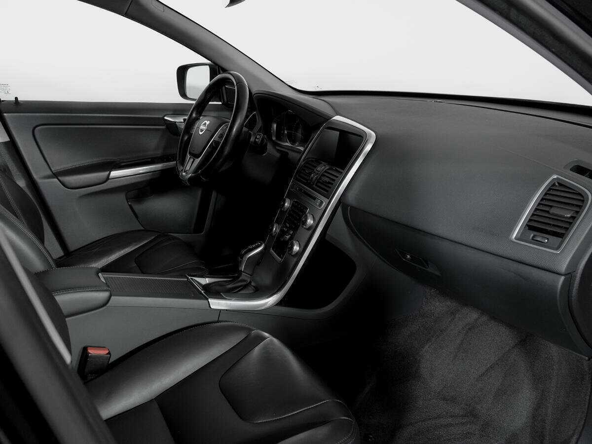 Купить Volvo XC60 с пробегом. Фото: #8
