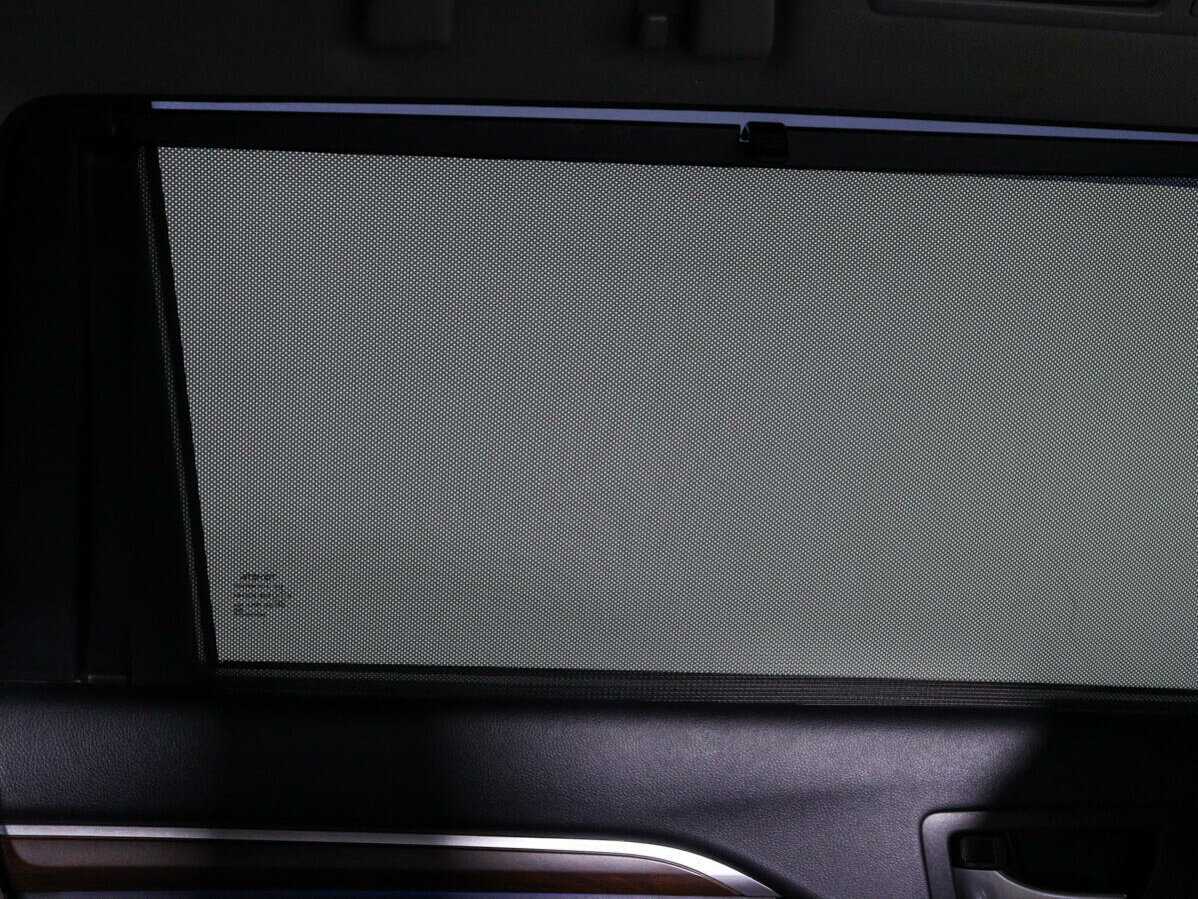 Купить Toyota Highlander с пробегом. Фото: #14