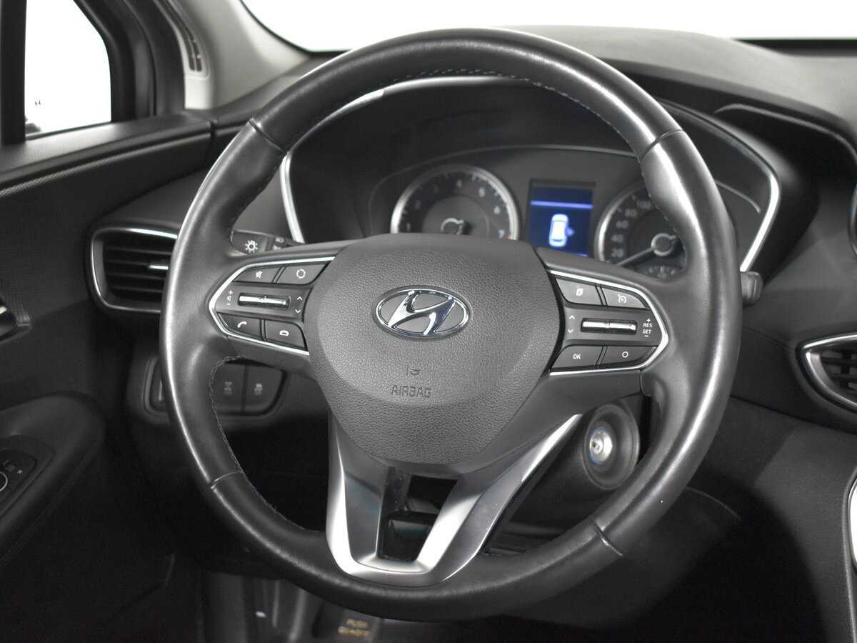 Купить Hyundai Santa Fe с пробегом. Фото: #10