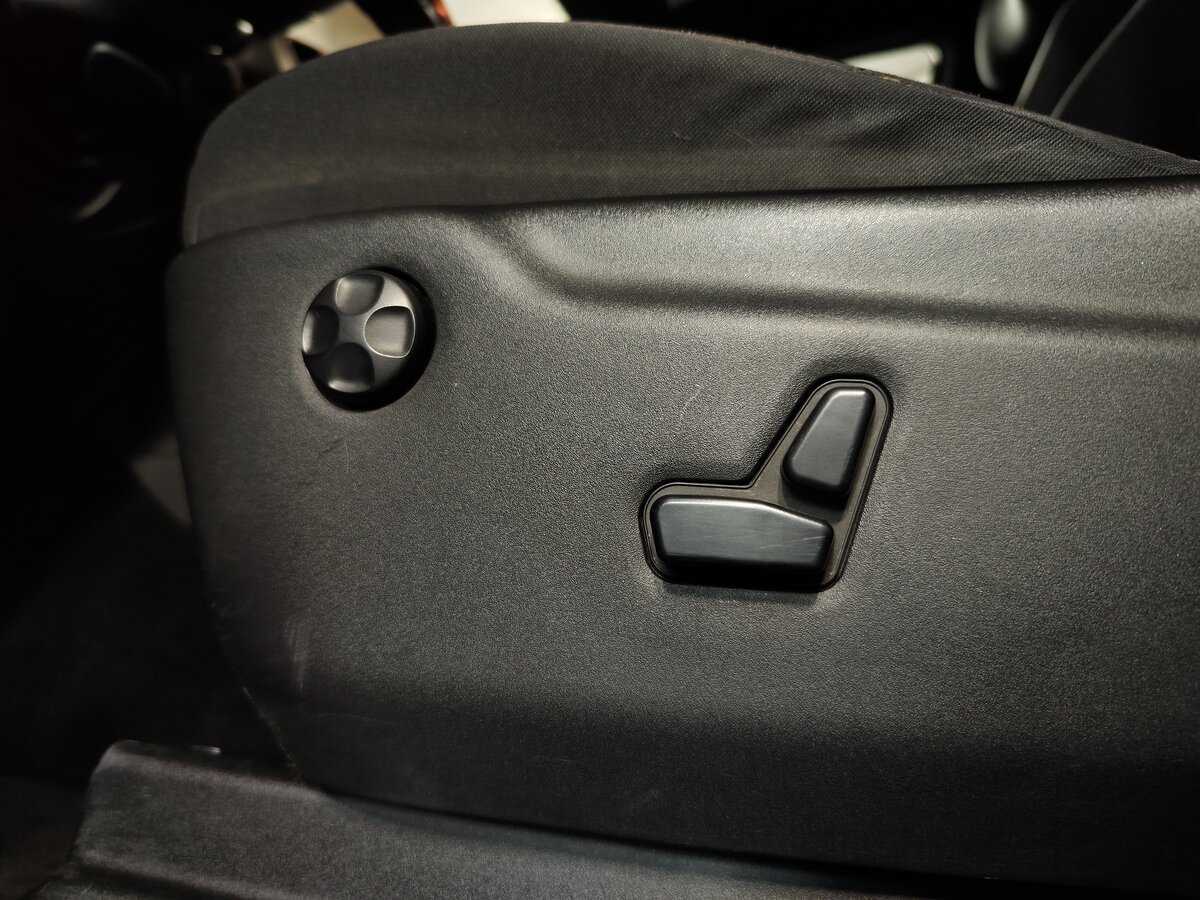 Купить Jeep Grand Cherokee с пробегом. Фото: #9