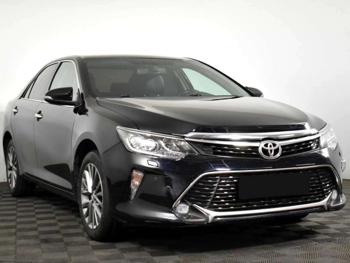 Купить Toyota Camry с пробегом. Фото: #2