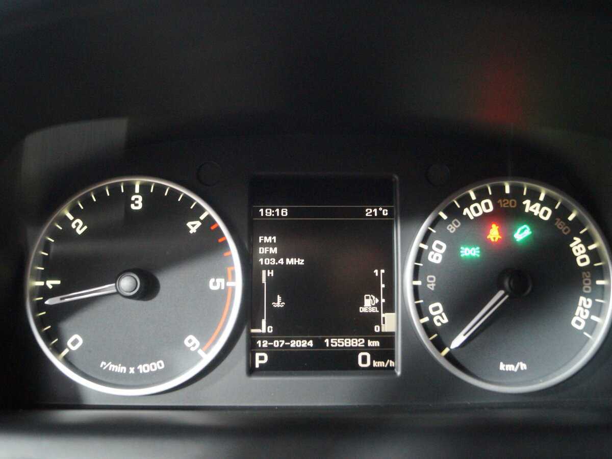 Купить Land Rover Discovery с пробегом. Фото: #20