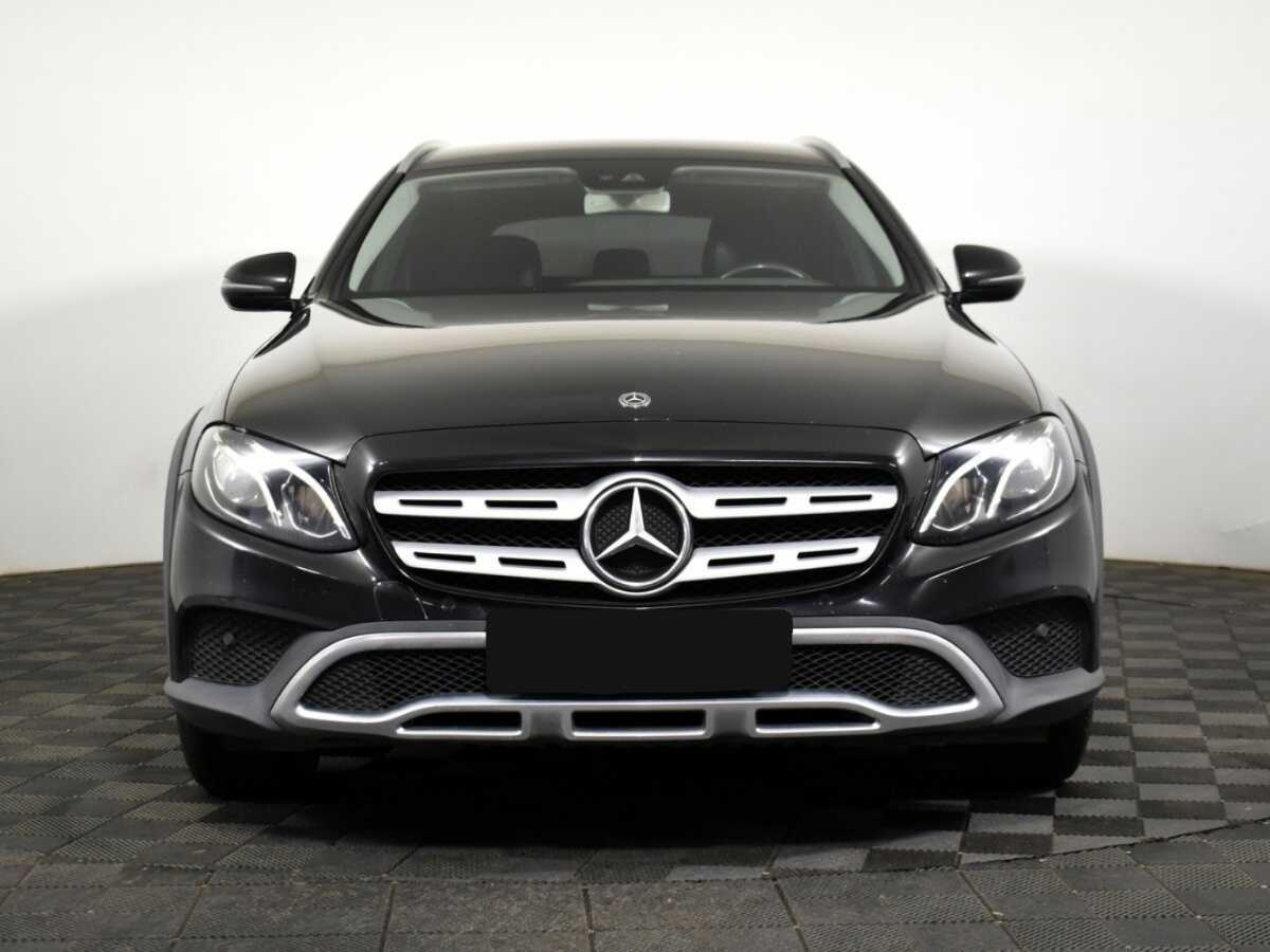 Купить Mercedes-Benz E-Класс с пробегом. Фото: #1