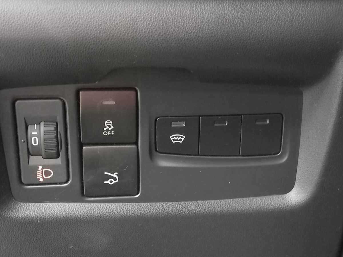 Купить Citroen C4 с пробегом. Фото: #14