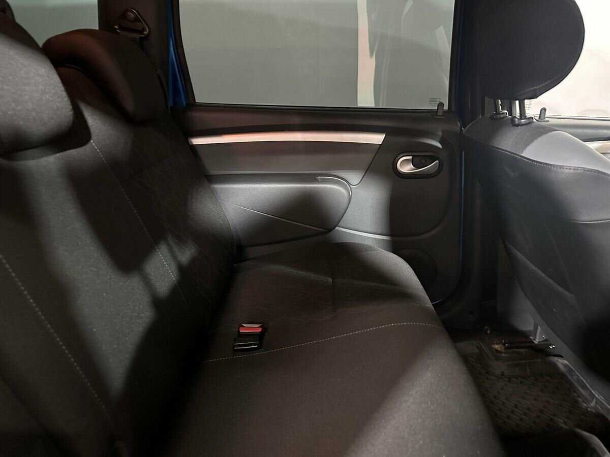 Продажа Б/У Лада (ВАЗ) Ларгус. Фото: #10