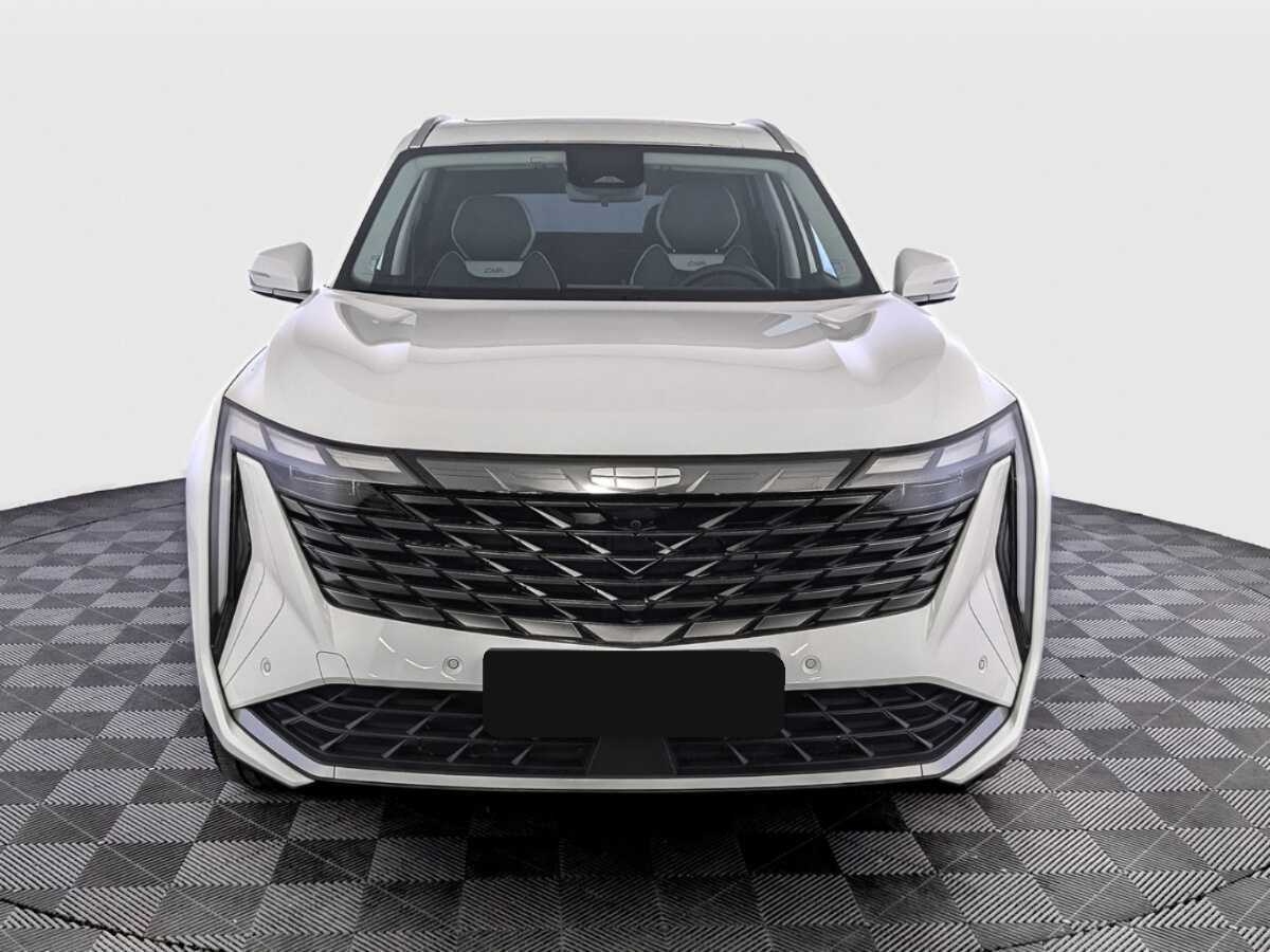 Купить Geely Atlas с пробегом. Фото: #1