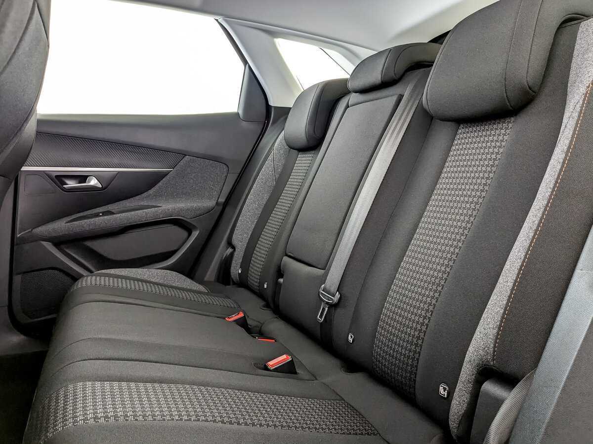 Купить Peugeot 3008 с пробегом. Фото: #9