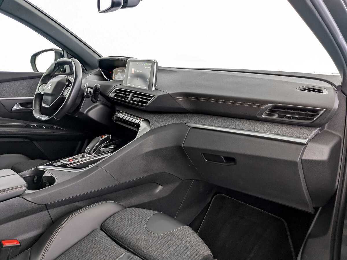 Купить Peugeot 3008 с пробегом. Фото: #8