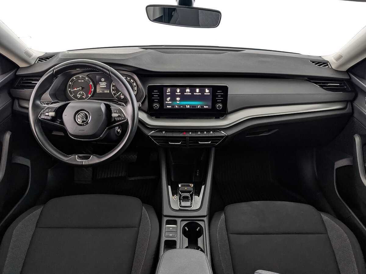Купить Skoda Octavia с пробегом. Фото: #9