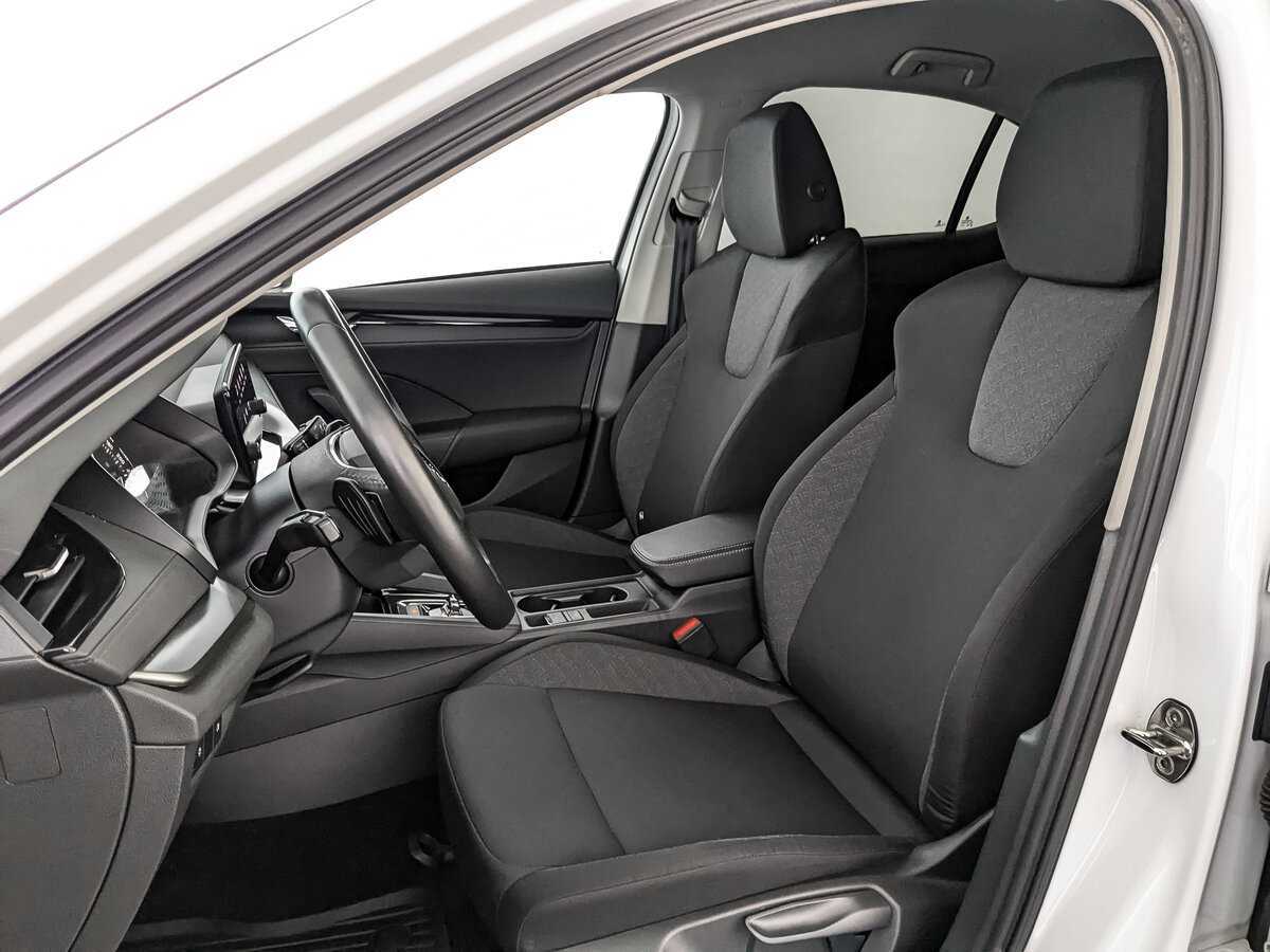 Купить Skoda Octavia с пробегом. Фото: #14