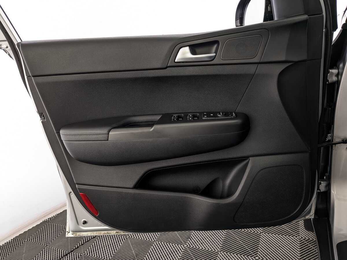 Купить Kia Sportage с пробегом. Фото: #14