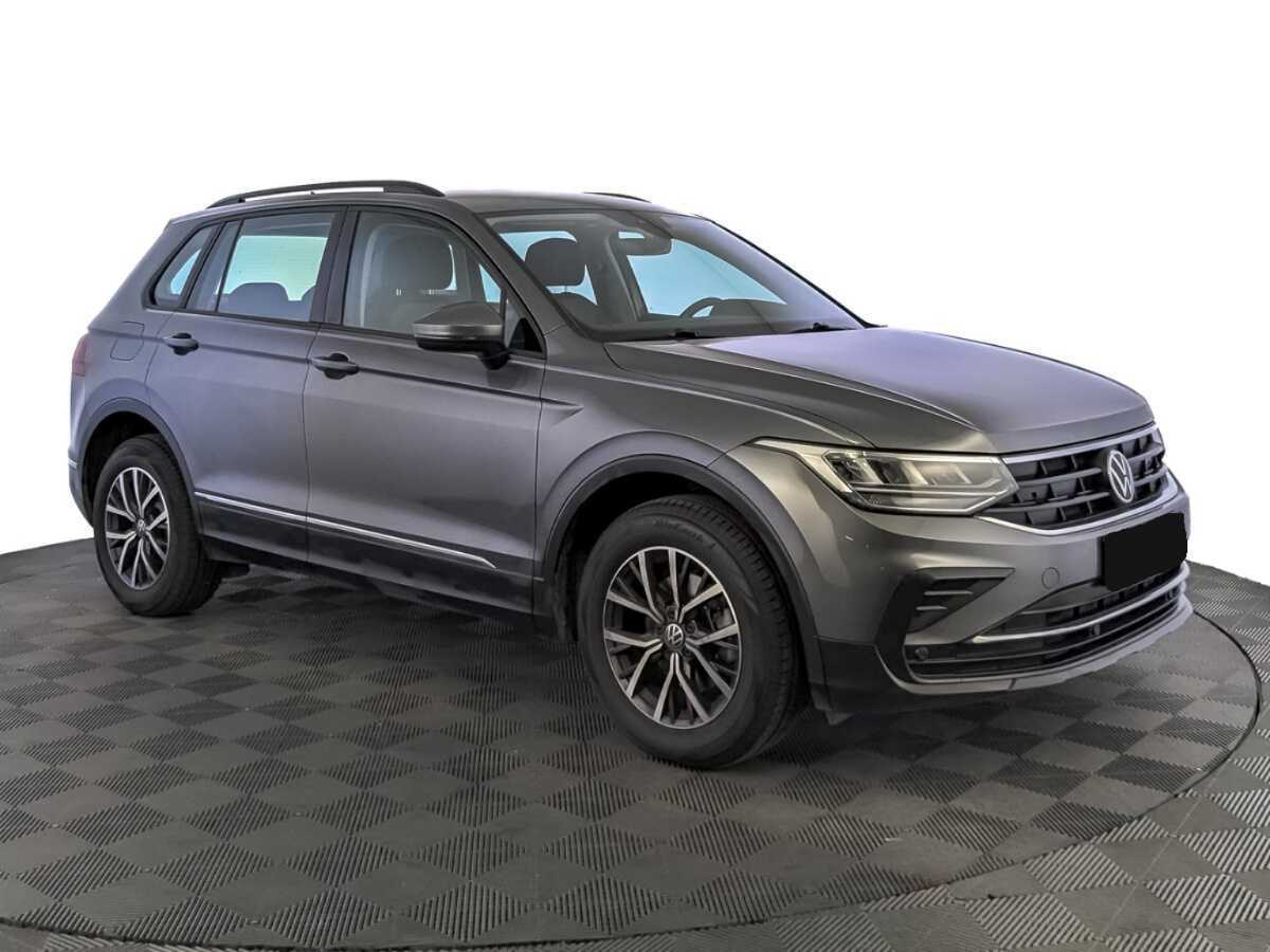 Купить Volkswagen Tiguan с пробегом. Фото: #2