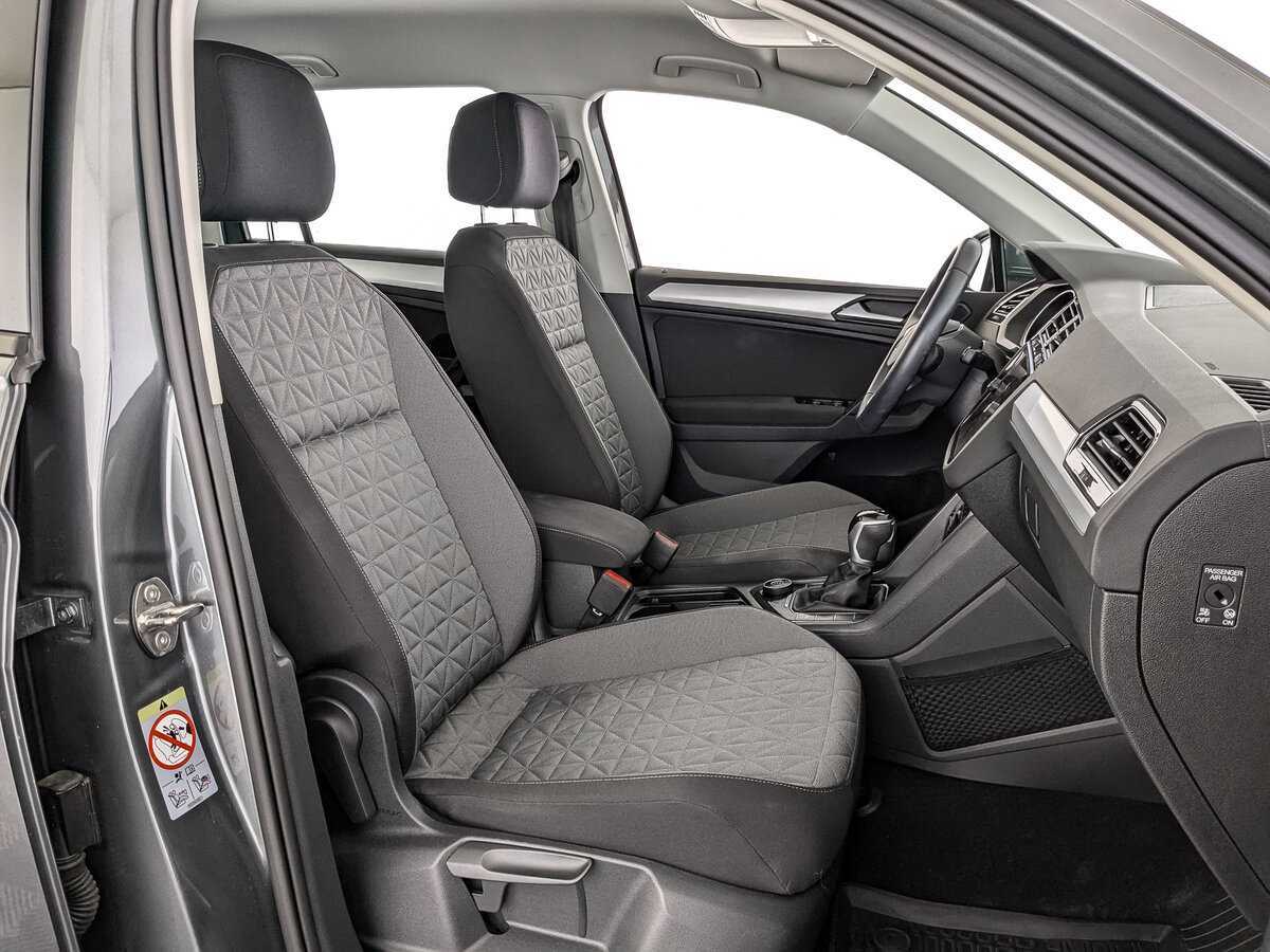 Купить Volkswagen Tiguan с пробегом. Фото: #18