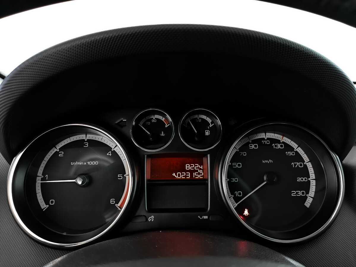 Продажа Б/У Пежо 408. Фото: #11