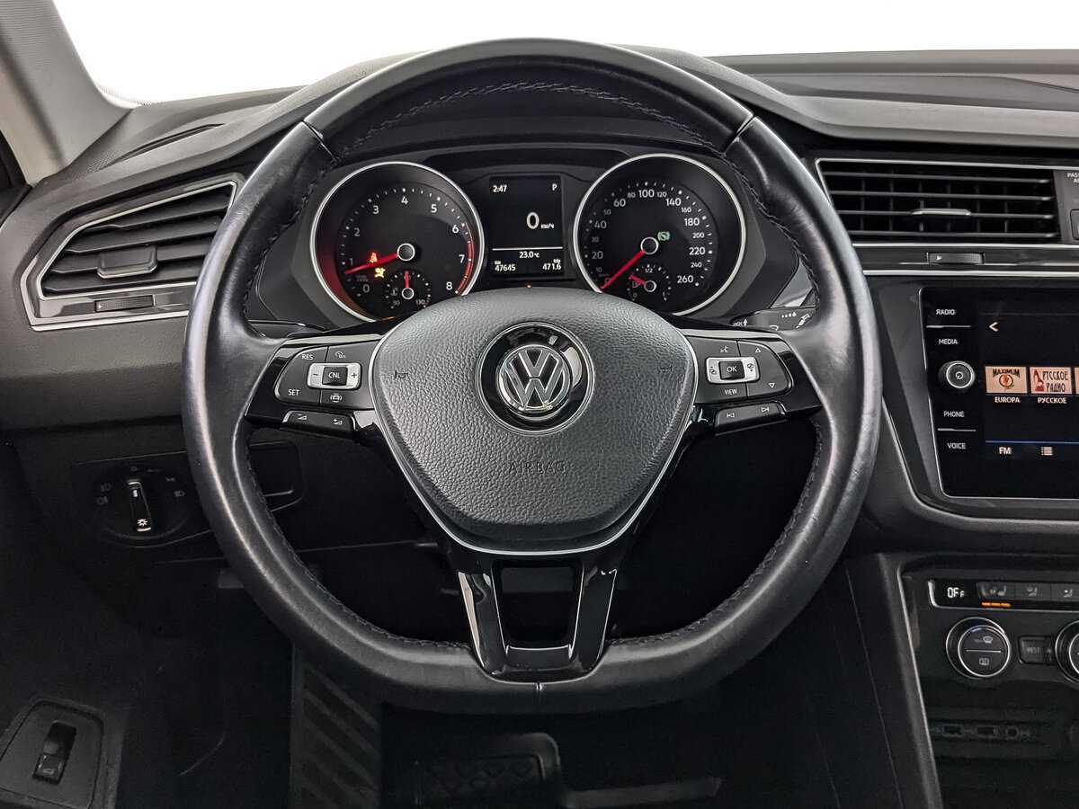 Купить Volkswagen Tiguan с пробегом. Фото: #17