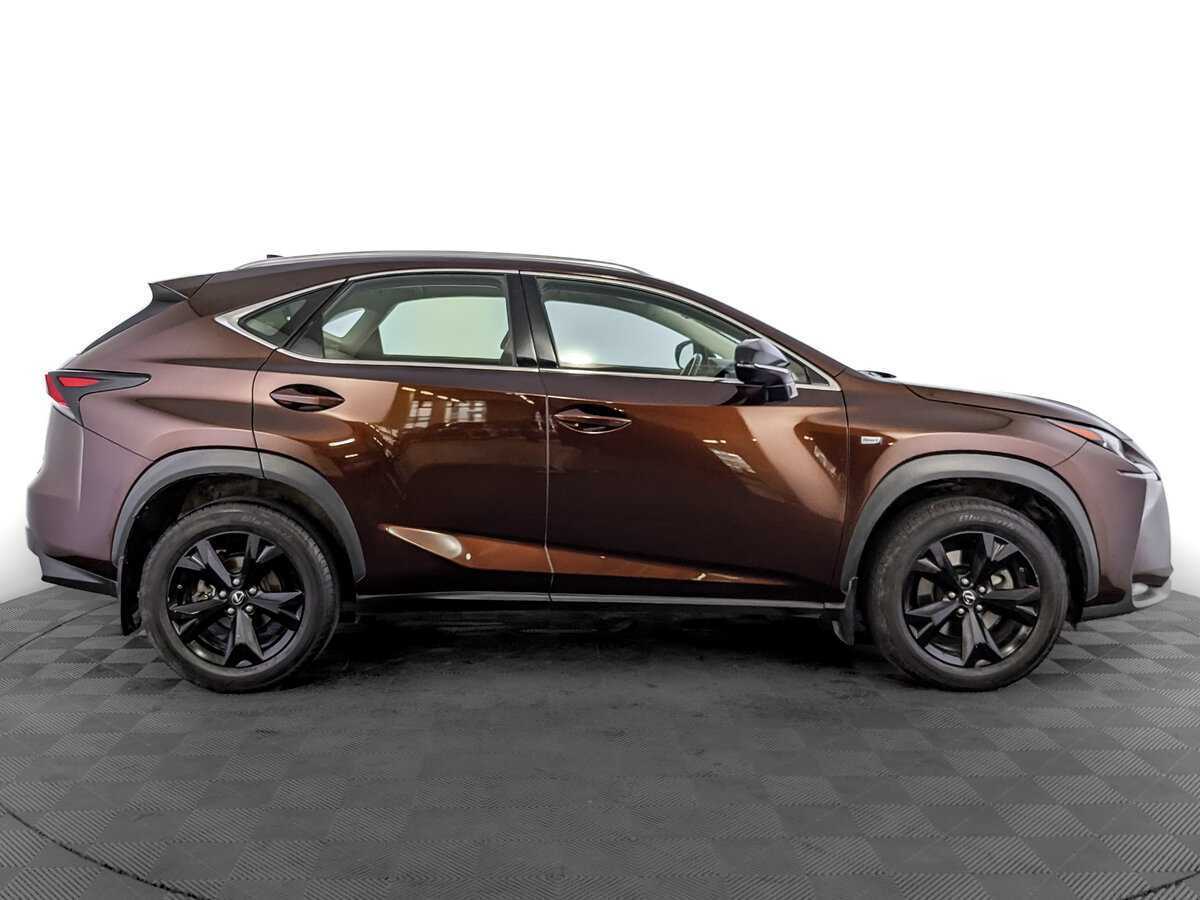 Купить Lexus NX с пробегом. Фото: #3