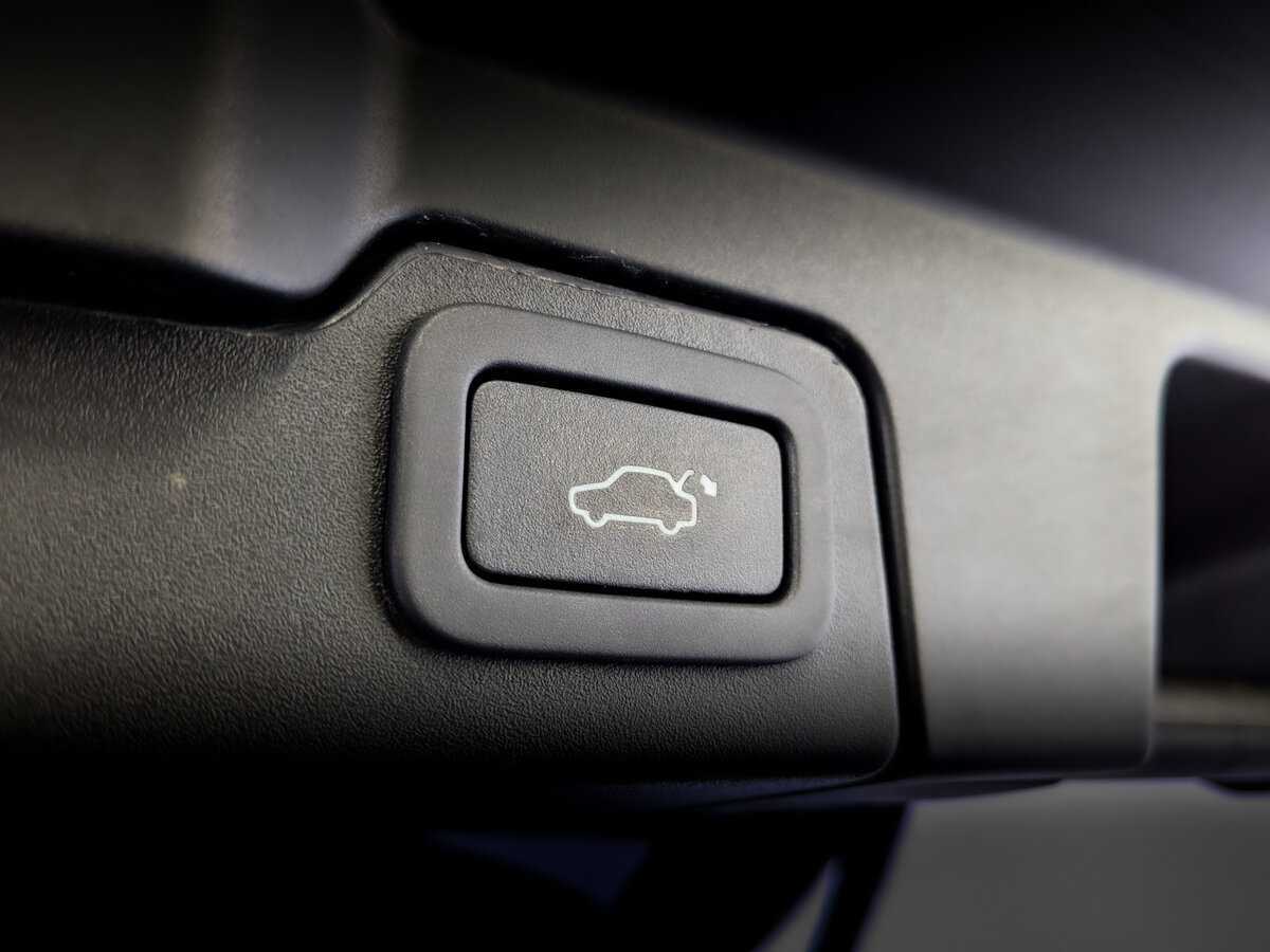 Купить Land Rover Range Rover Evoque с пробегом. Фото: #21