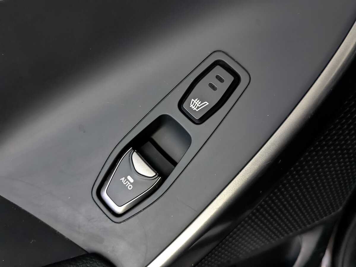 Купить Hyundai Santa Fe с пробегом. Фото: #21