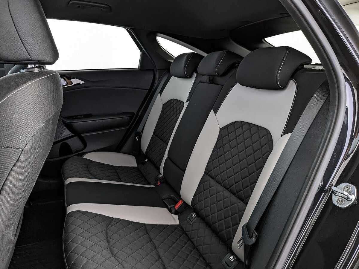 Купить Kia Proceed с пробегом. Фото: #9