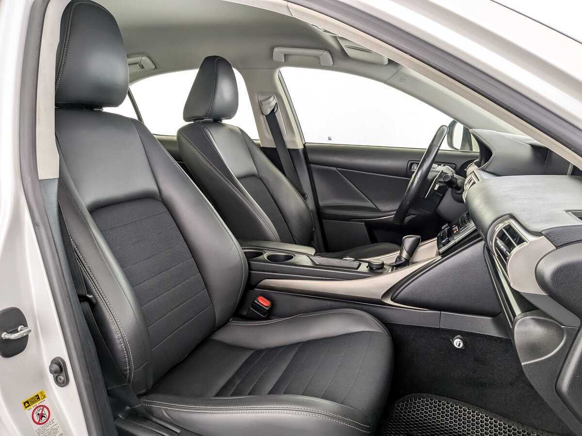 Купить Lexus IS с пробегом. Фото: #18