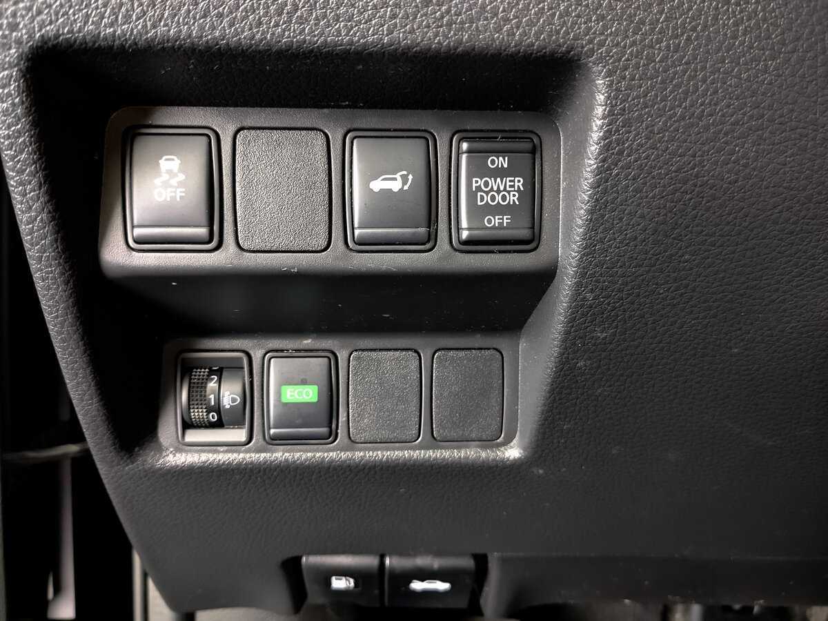 Купить Nissan X-Trail с пробегом. Фото: #24