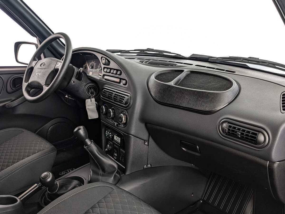 Купить Lada (ВАЗ) Niva с пробегом. Фото: #8