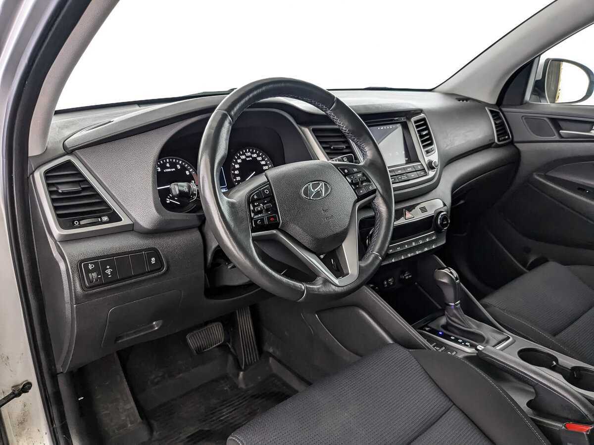 Купить Hyundai Tucson с пробегом. Фото: #22