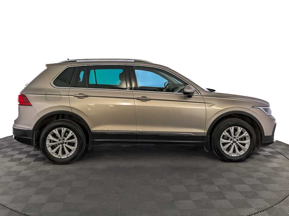 Купить Volkswagen Tiguan с пробегом. Фото: #3