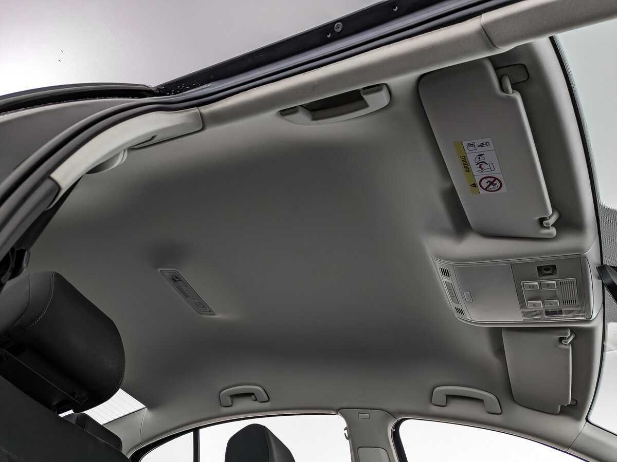 Купить Volkswagen Passat с пробегом. Фото: #18