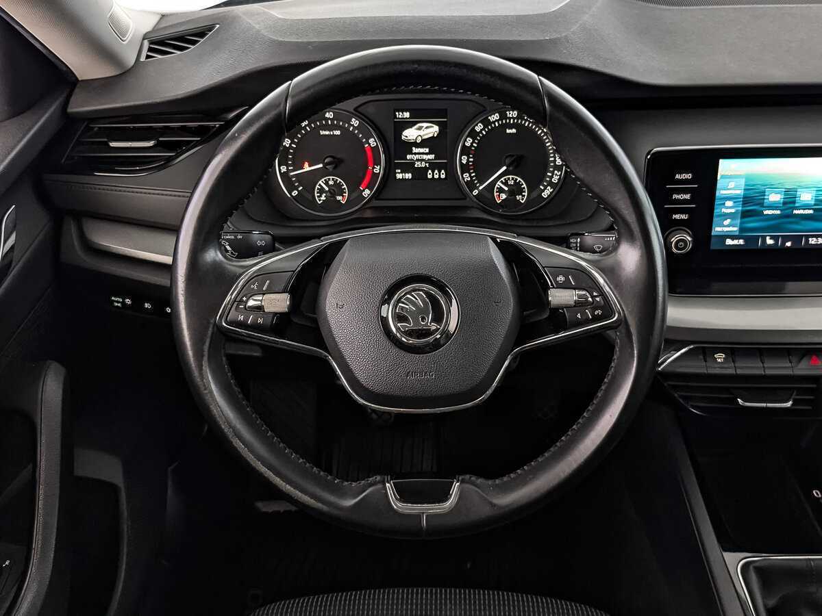 Купить Skoda Octavia с пробегом. Фото: #17