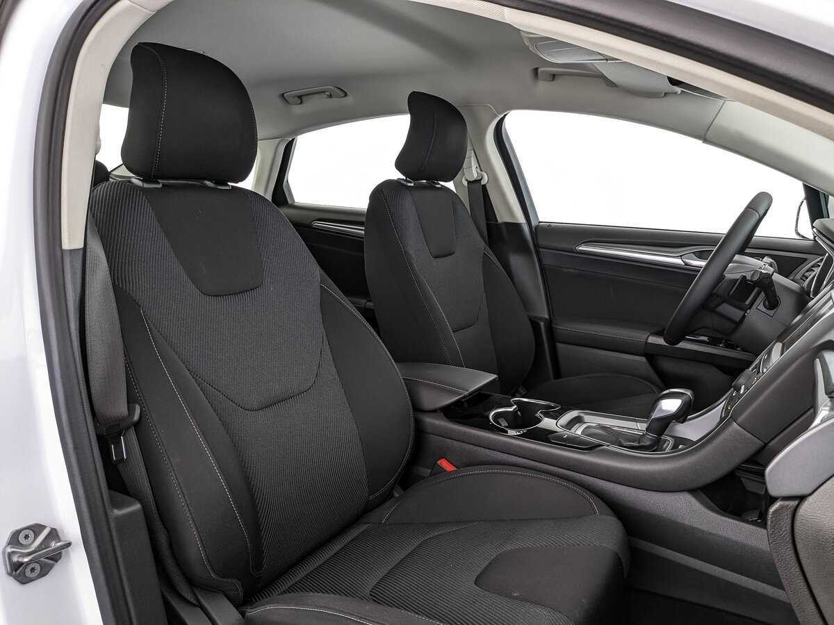 Купить Ford Mondeo с пробегом. Фото: #17