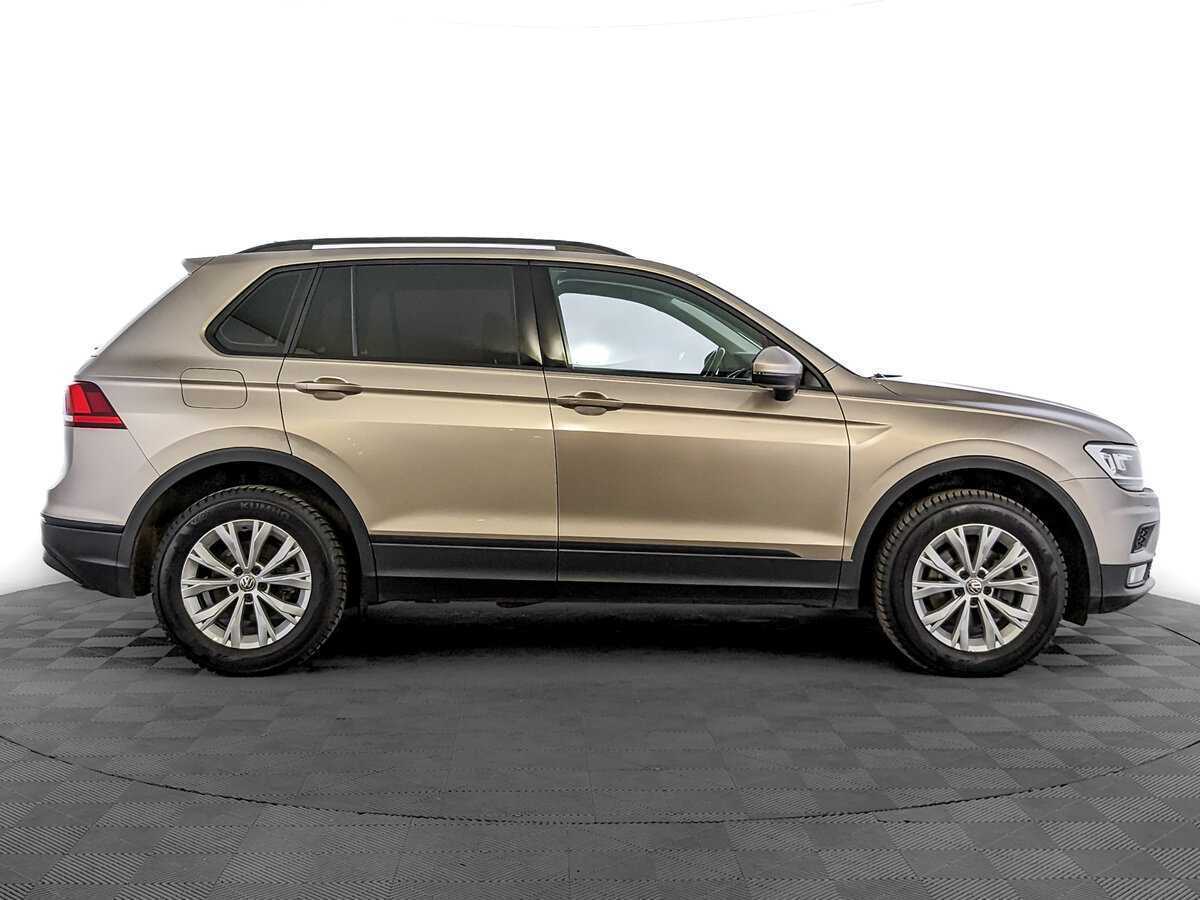 Купить Volkswagen Tiguan с пробегом. Фото: #3
