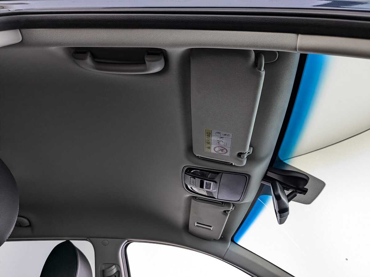 Купить Kia Sorento с пробегом. Фото: #18