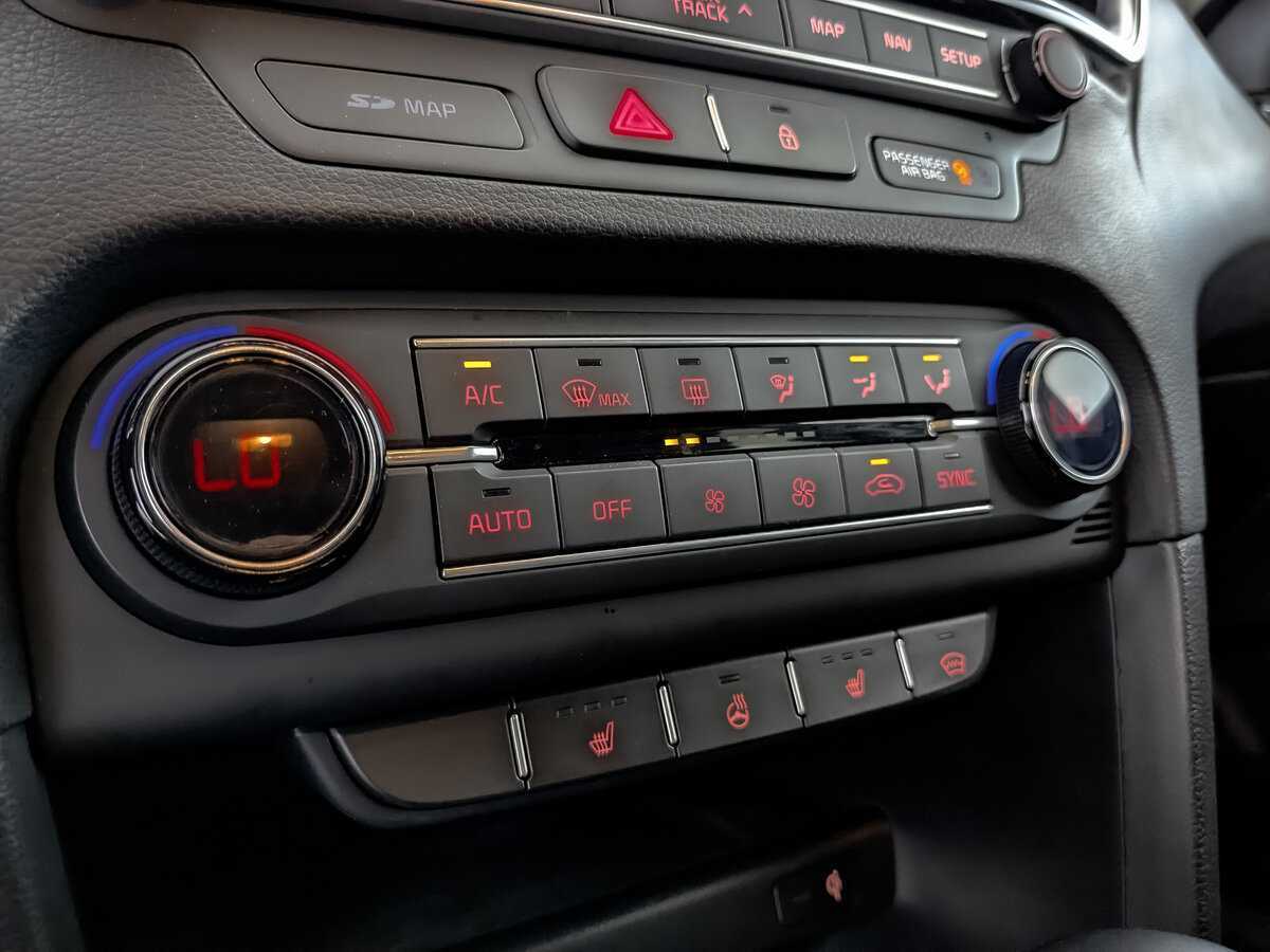 Купить Kia Ceed с пробегом. Фото: #15