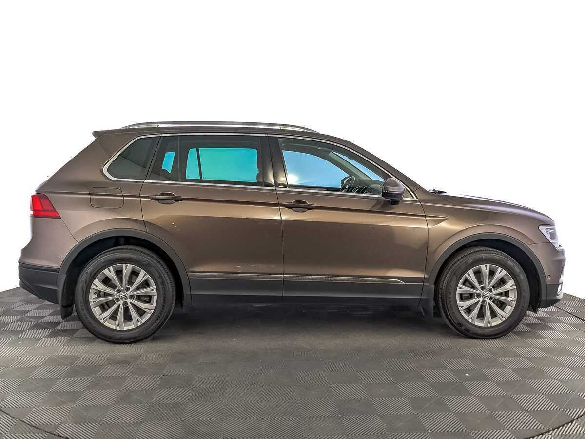 Купить Volkswagen Tiguan с пробегом. Фото: #3