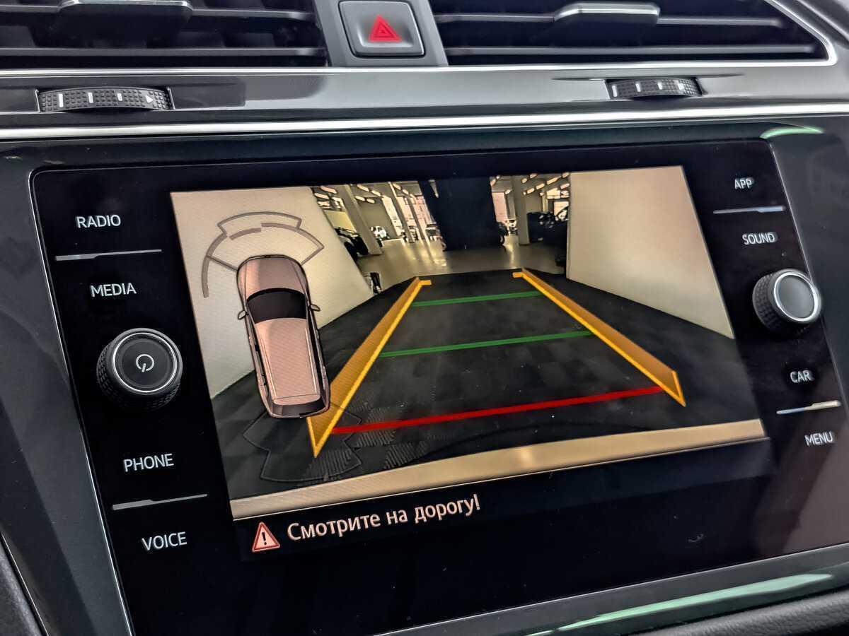 Купить Volkswagen Tiguan с пробегом. Фото: #22
